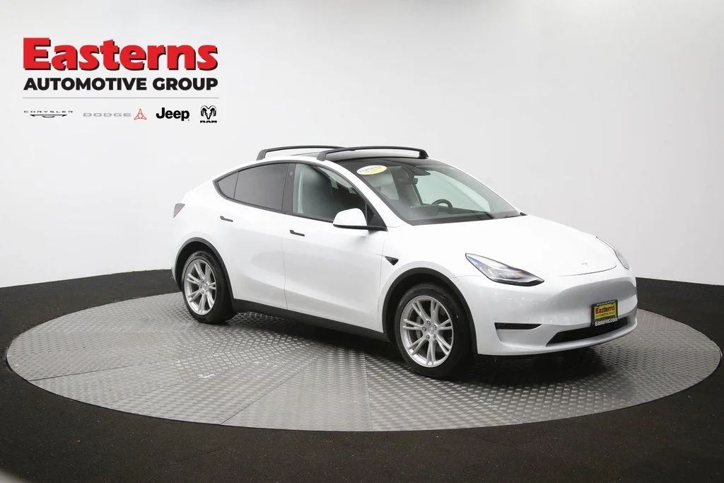 Used 2021 White Tesla Long Range image 45
