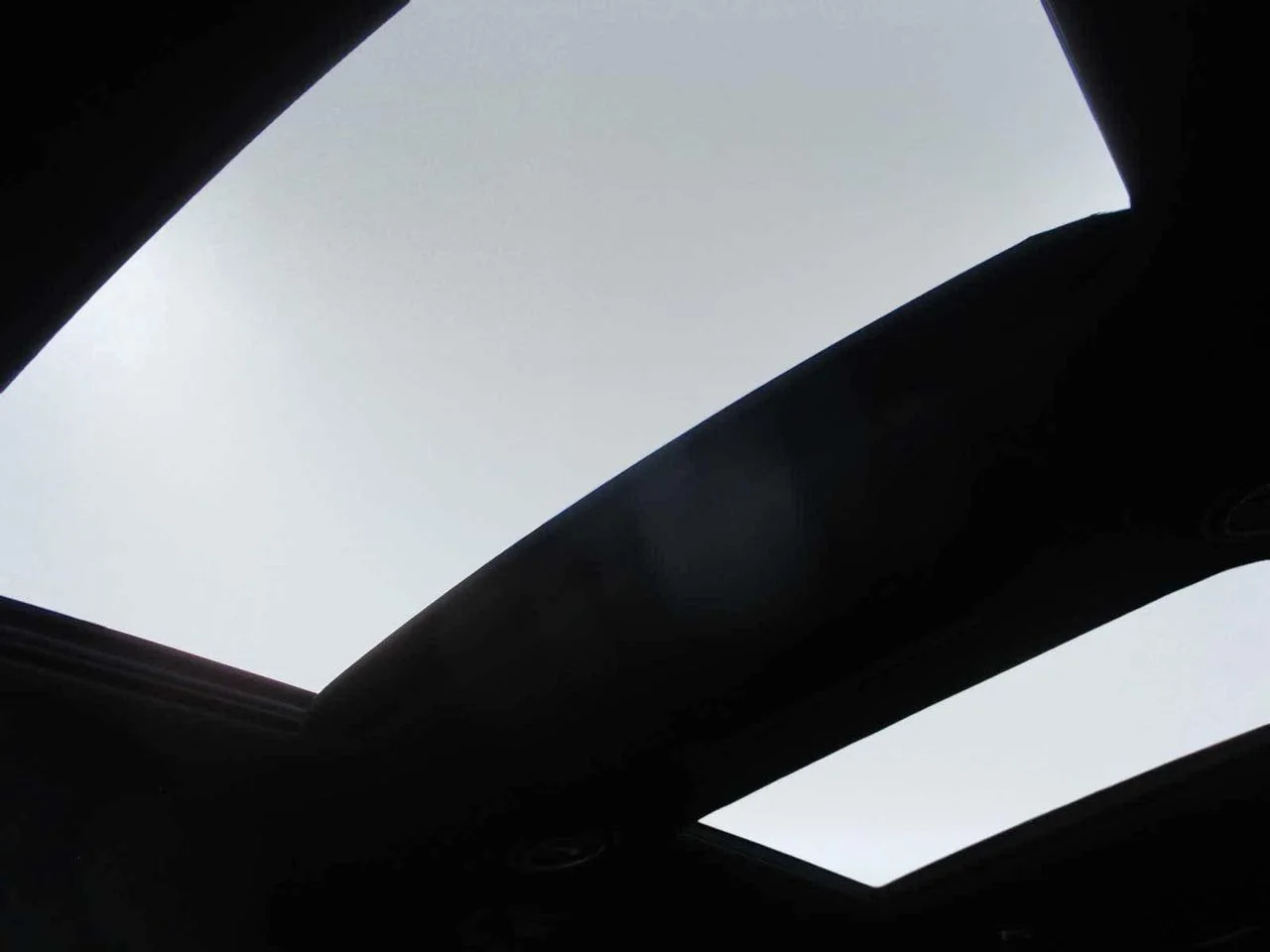 New 2026 White Hyundai Calligraphy AWD image 15