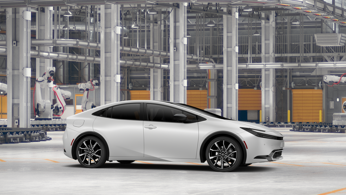 New 2027 Wind Chill Pearl Toyota XSE Premium image 13