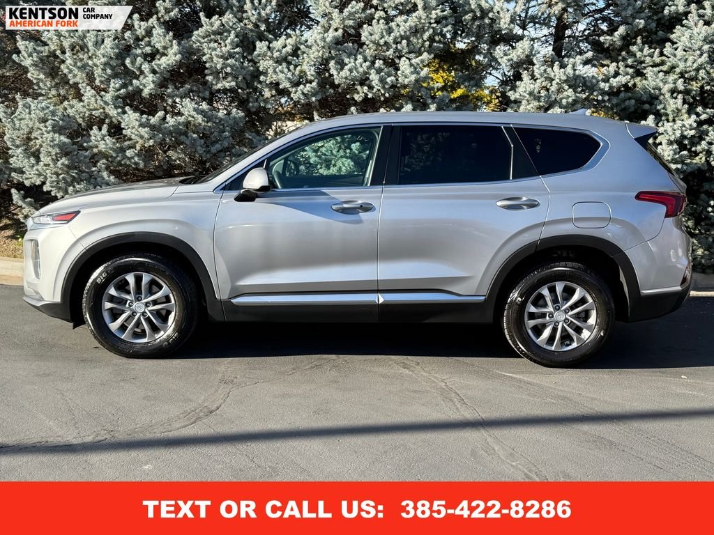 2020 Hyundai Santa Fe SEL photo 3