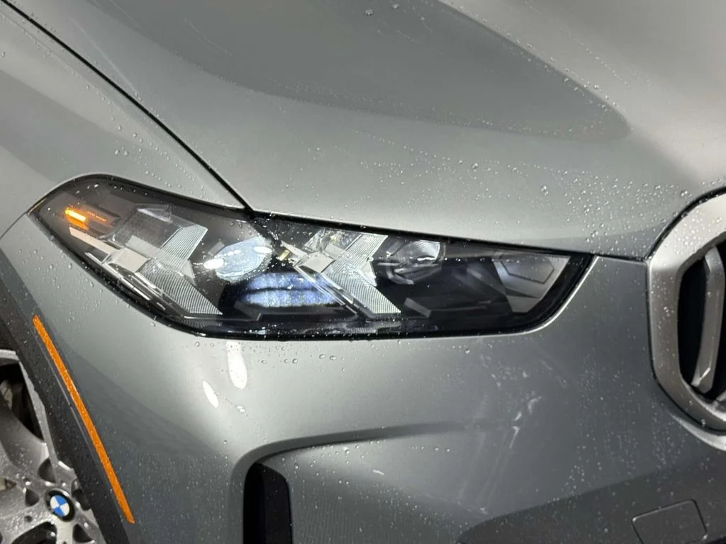 Certified Used 2024 Gray BMW xDrive40i image 15