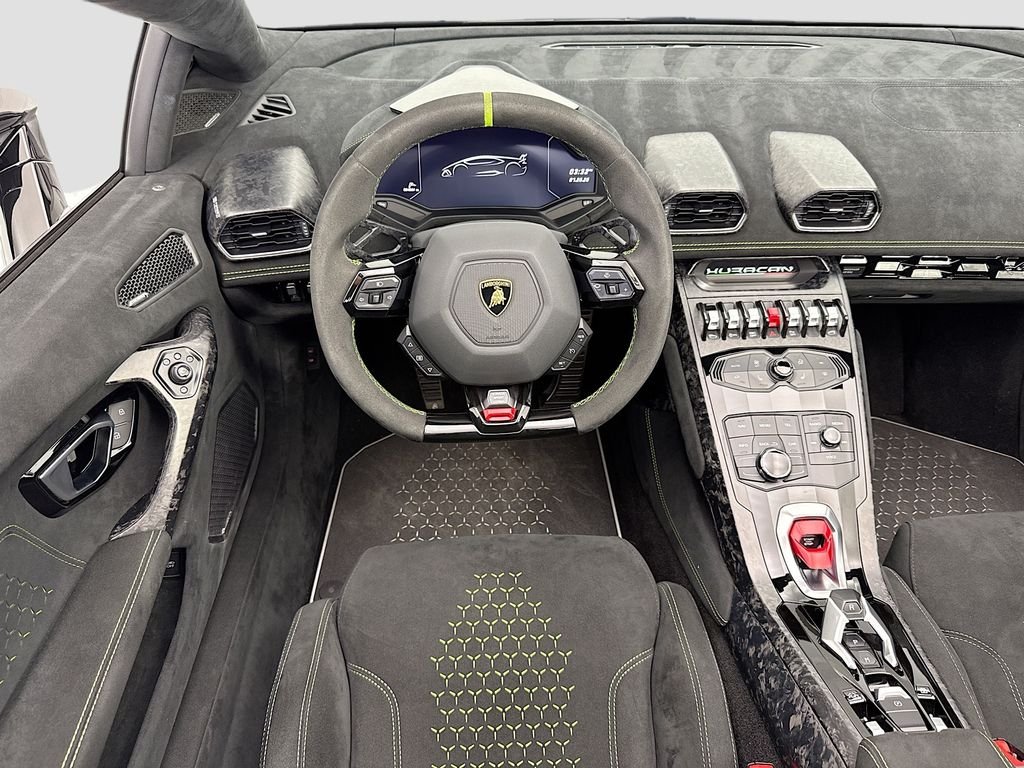 Used 2018 Nero Noctis Lamborghini Performante image 18