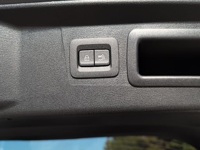 2026 Mazda CX-50 Meridian Edition - Photo 11