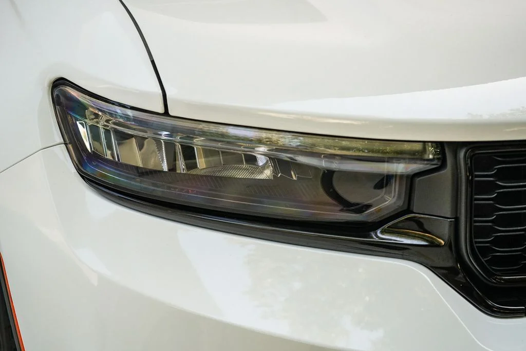 Used 2023 White Jeep Altitude X image 8