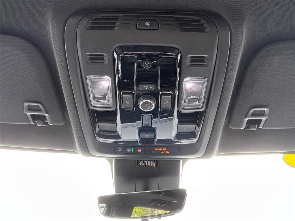 2026 Chevrolet Tahoe Premier - Photo 20