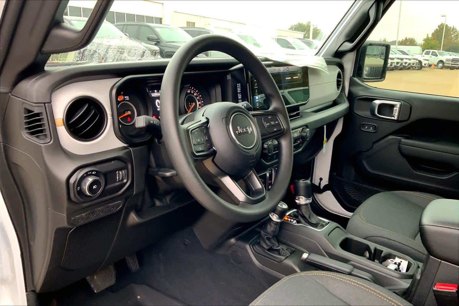 New 2026 Bright White Clear-Coat Exterior Paint Jeep Sport image 8