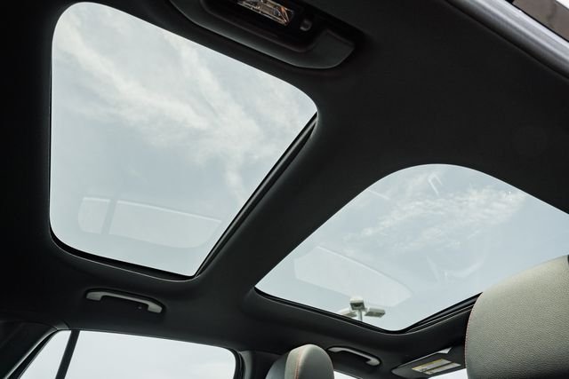 New 2026  Mercedes-Benz GLA 35 AMG® image 39