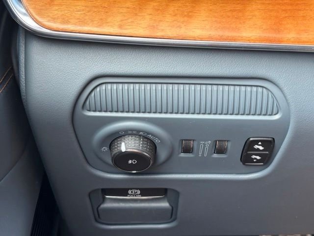 Certified Used 2022 Black Jeep Series II image 33