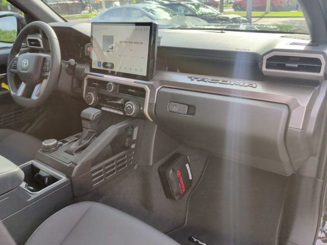 2026 Toyota Tacoma TRD Sport - Photo 18