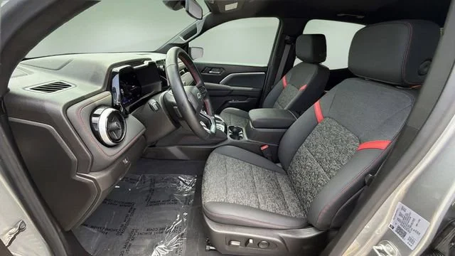 Used 2024 Sterling Gray Metallic Chevrolet Z71 image 18