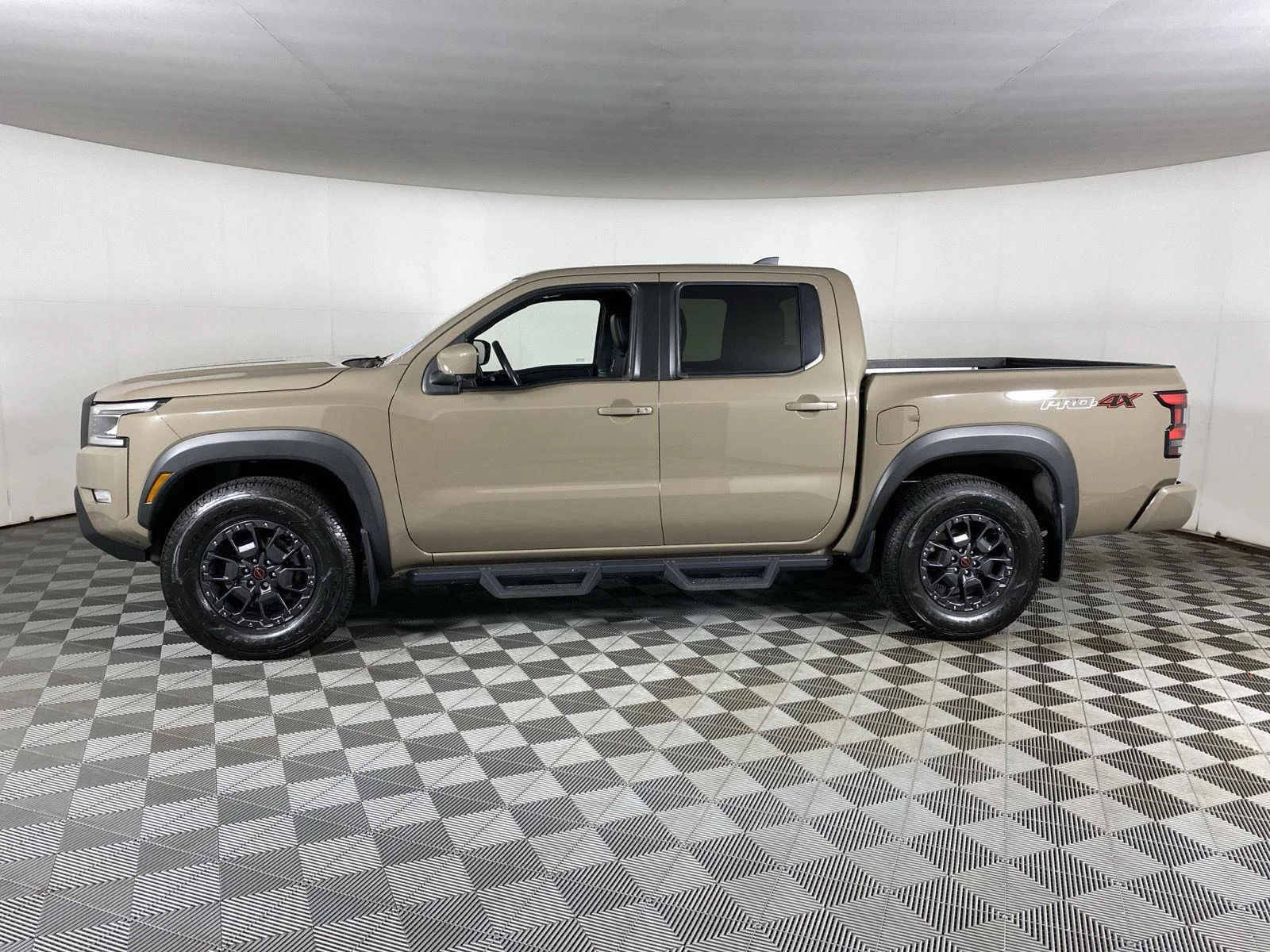 Used 2023 Baja Storm Nissan PRO-4X image 4