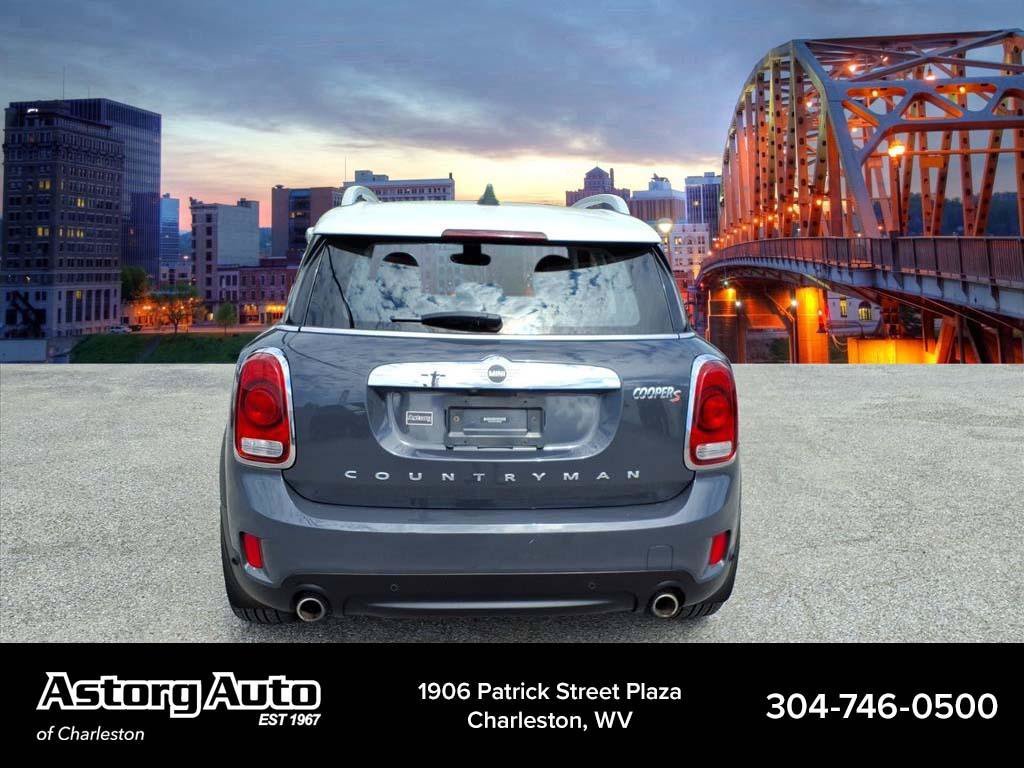 Used 2020 Thunder Gray Metallic MINI Cooper S image 4