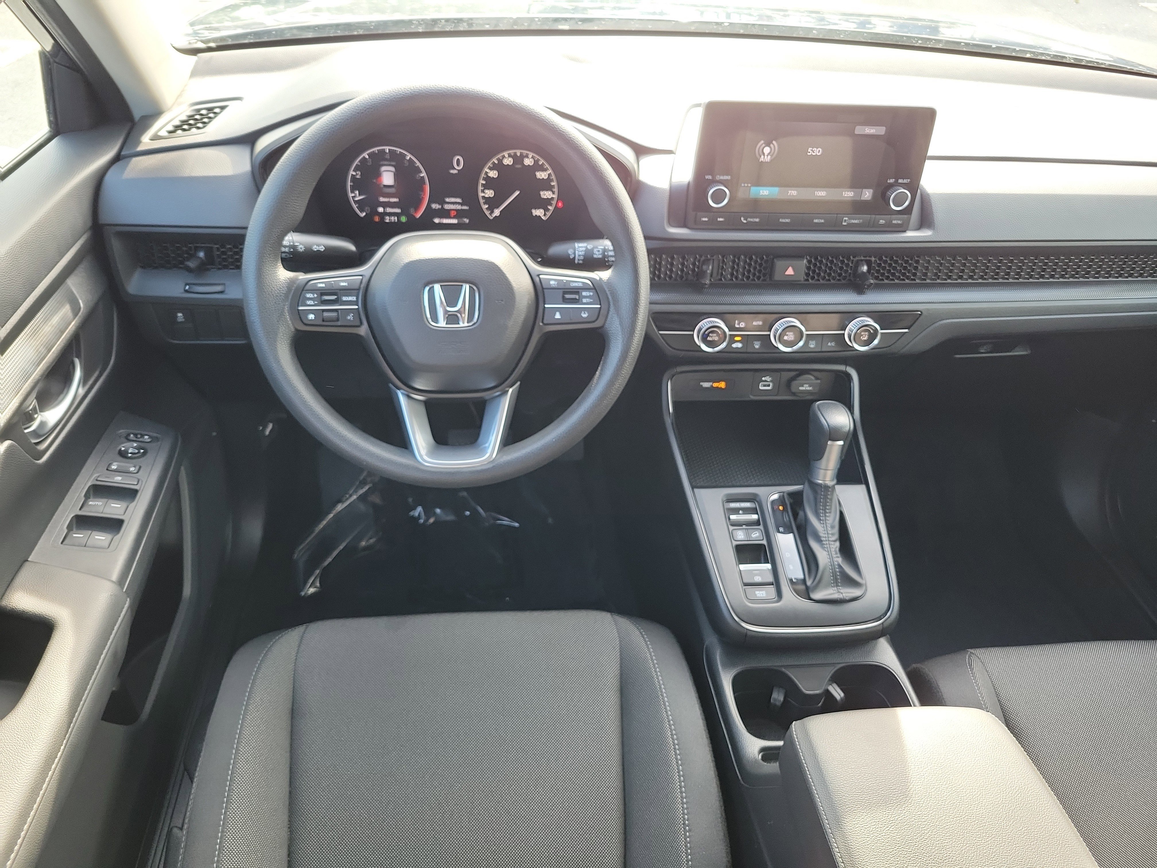 2025 Honda CR-V LX - Photo 45