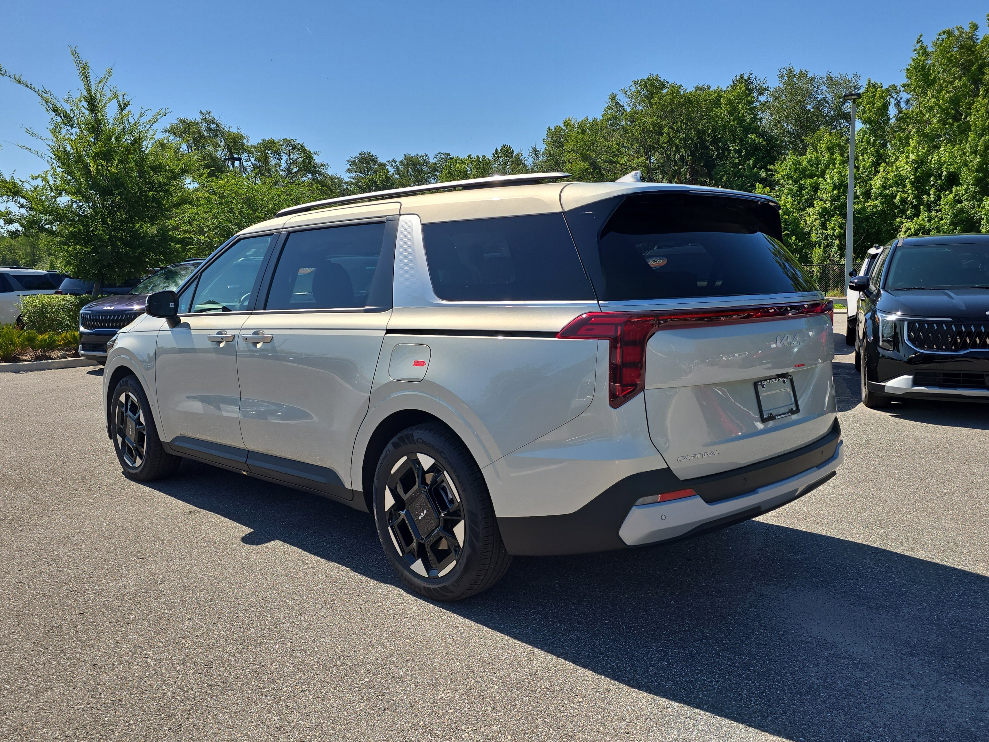 New 2026 Ivory Silver Kia EX image 6