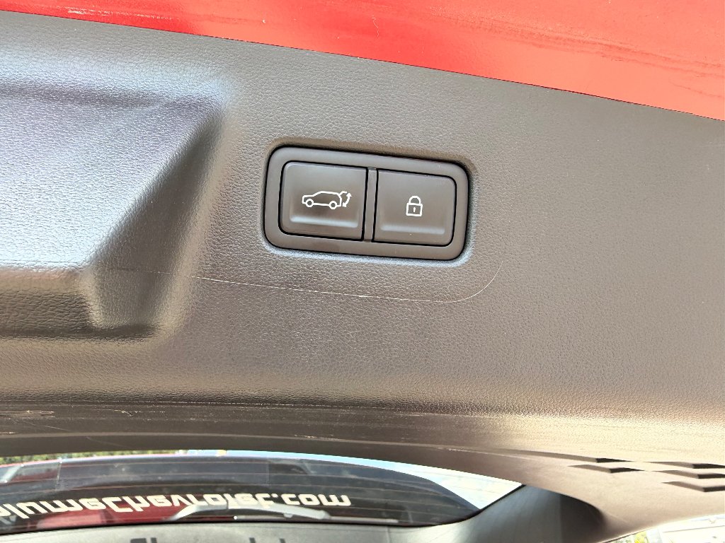 Used 2026 Red Hyundai SEL image 21