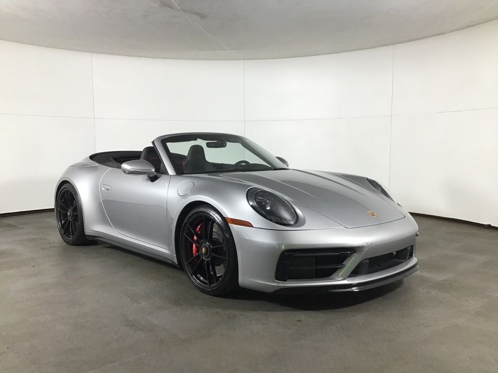 Certified Used 2022  Porsche Carrera 4 GTS image 7