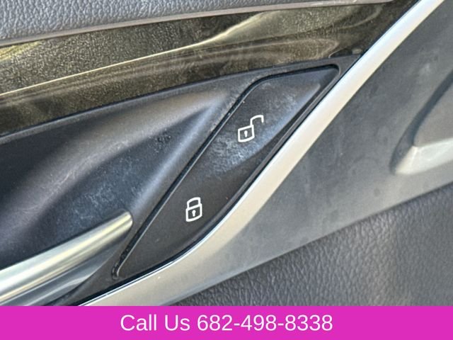Used 2019 Gray BMW 540i image 19