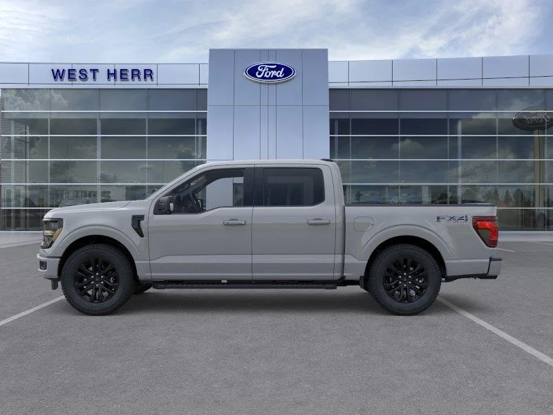 New 2026 Avalanche FORD XLT image 4