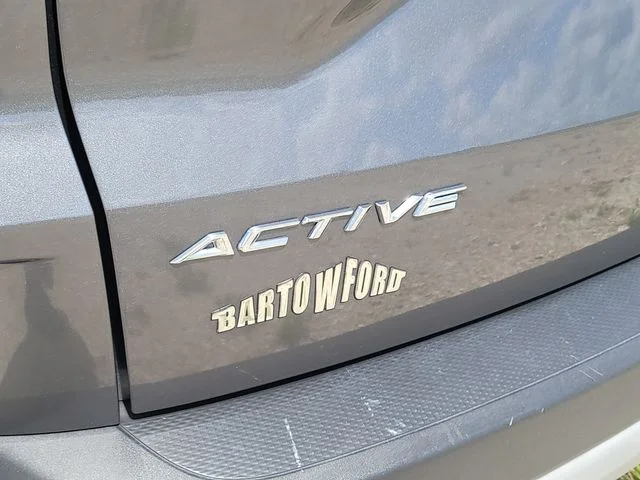 Used 2023 Gray Ford Active image 9