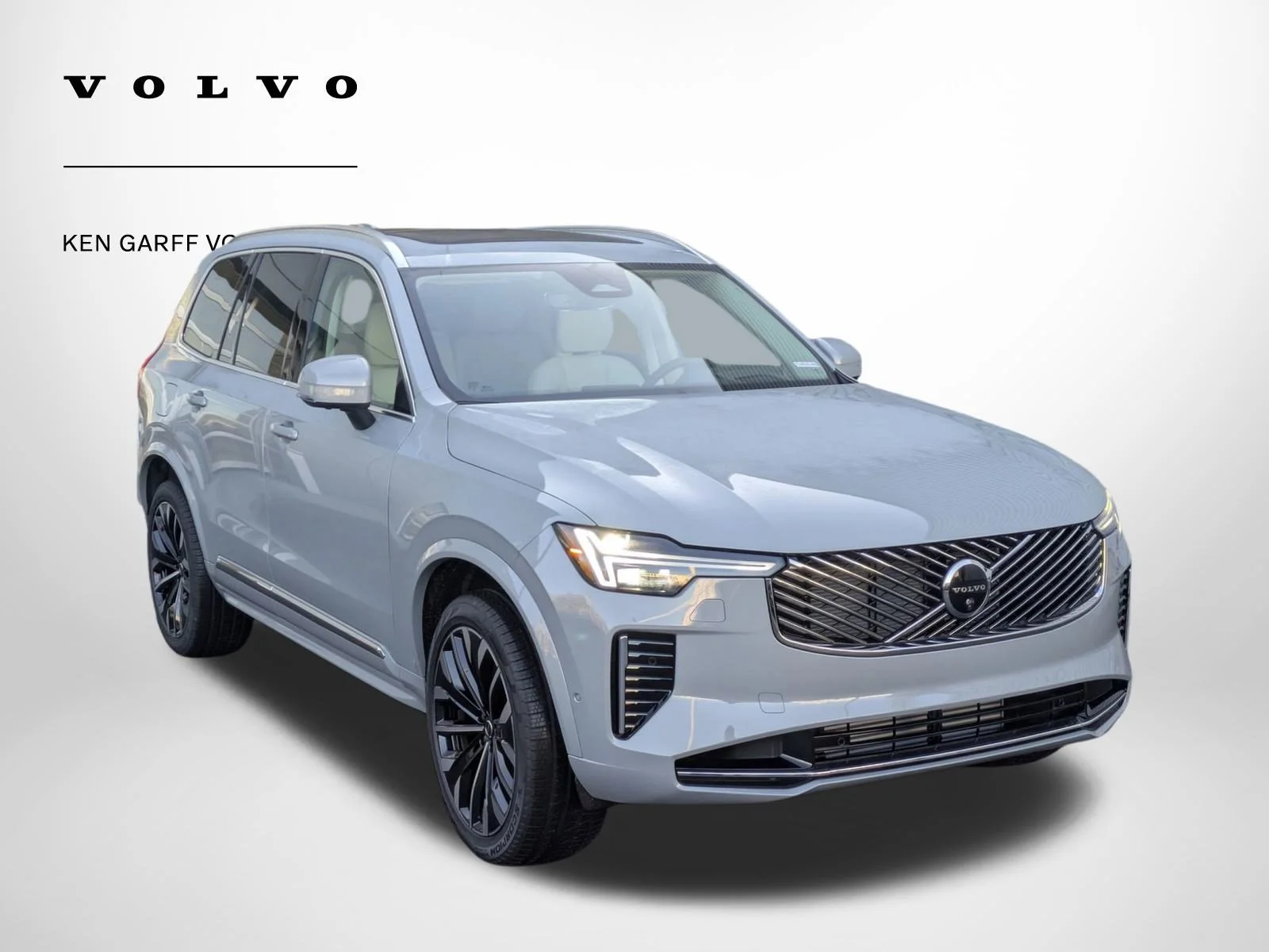 2026 Volvo XC90 T8 Recharge Ultra Bright 4WD's photo