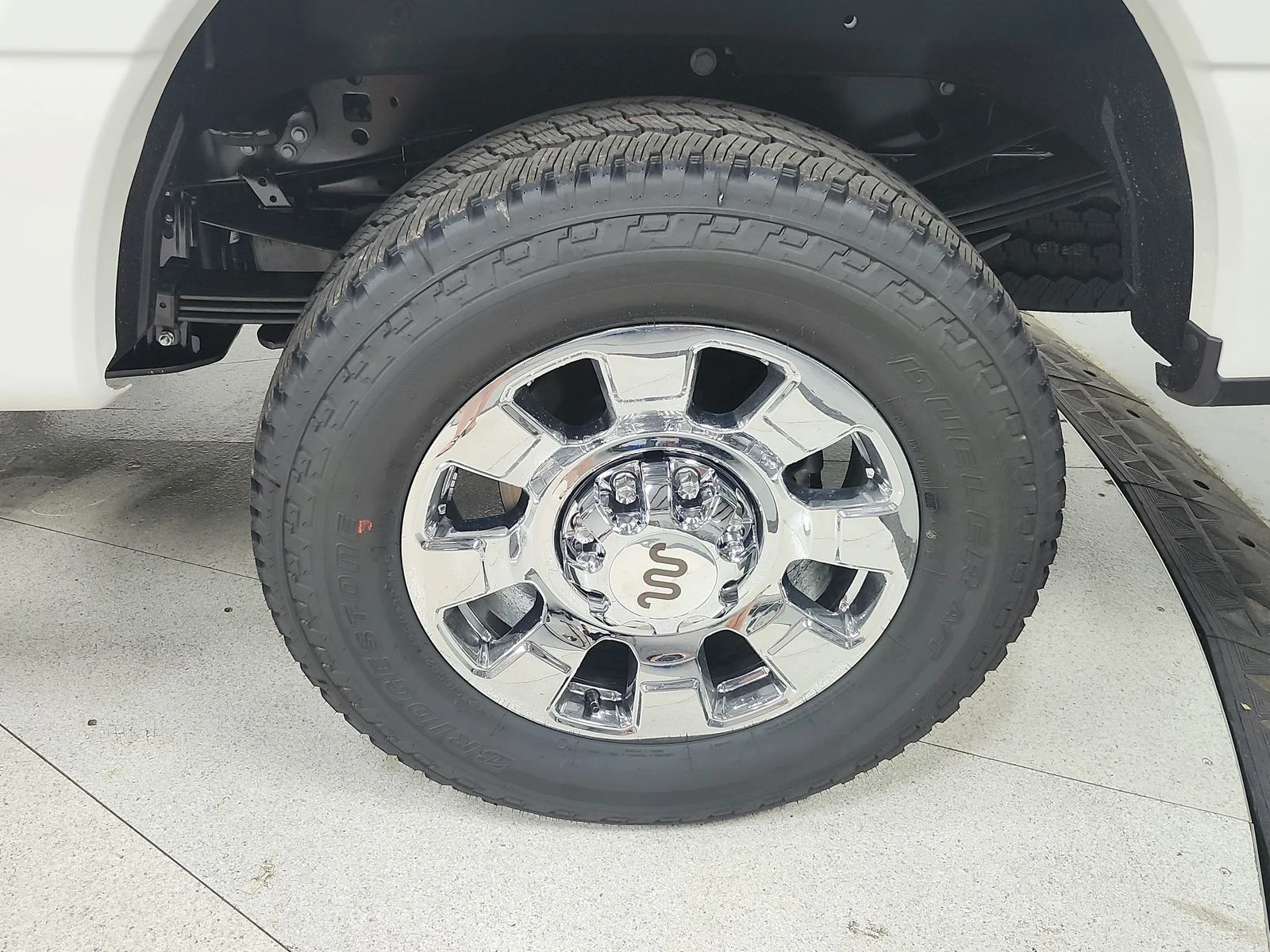 New 2026 Star White Metallic Tri-Coat Ford F-250® King Ranch® image 56