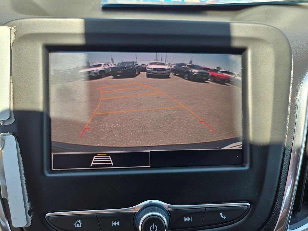 Used 2022 Gray Chevrolet LT image 7