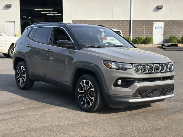 Used 2024 Gray Jeep Limited image 14