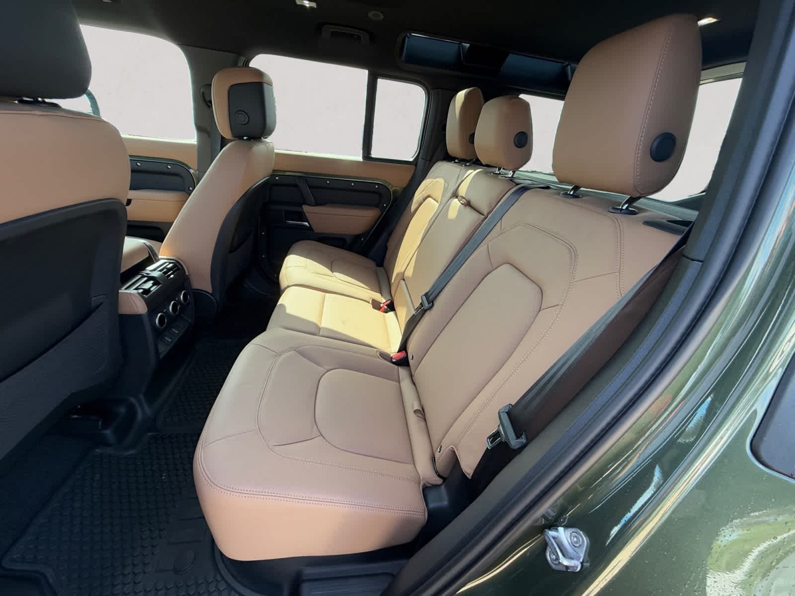 New 2026 GREEN Land Rover S image 13