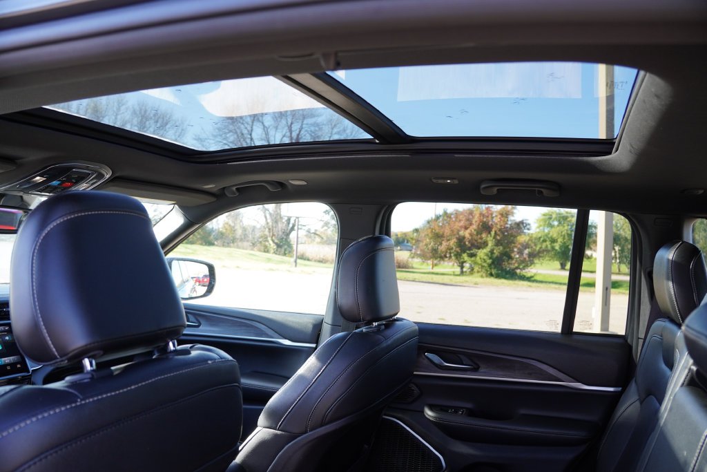 Used 2024 Gray Jeep 4xe image 19