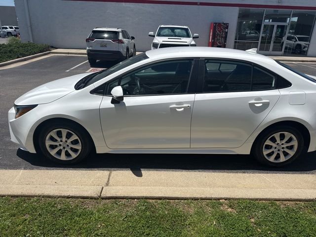 Used 2024 White Toyota LE image 4