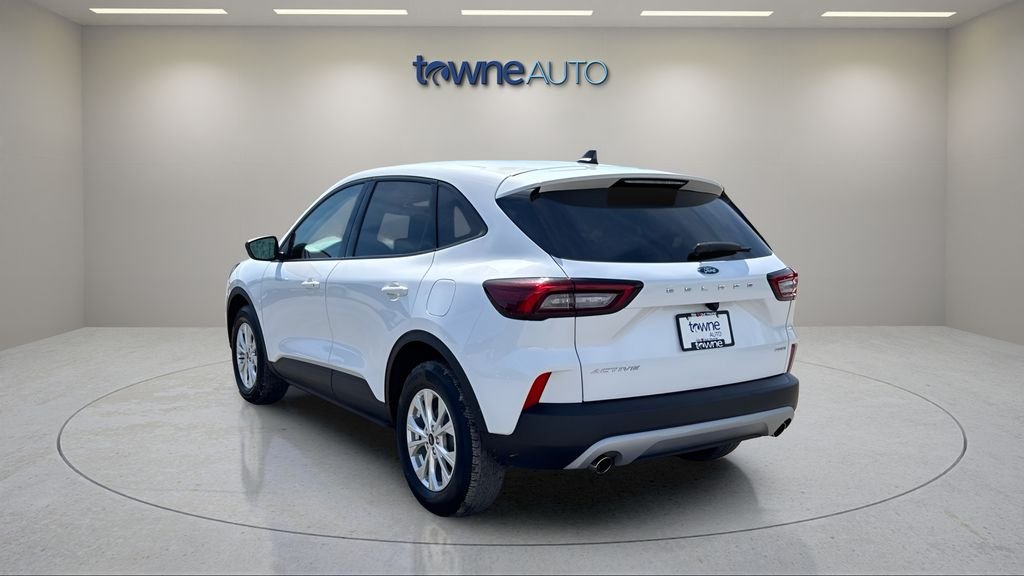 Used 2025 White Ford Active image 3