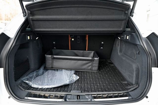 2026 Jaguar F-Pace R-Dynamic S - Photo 35