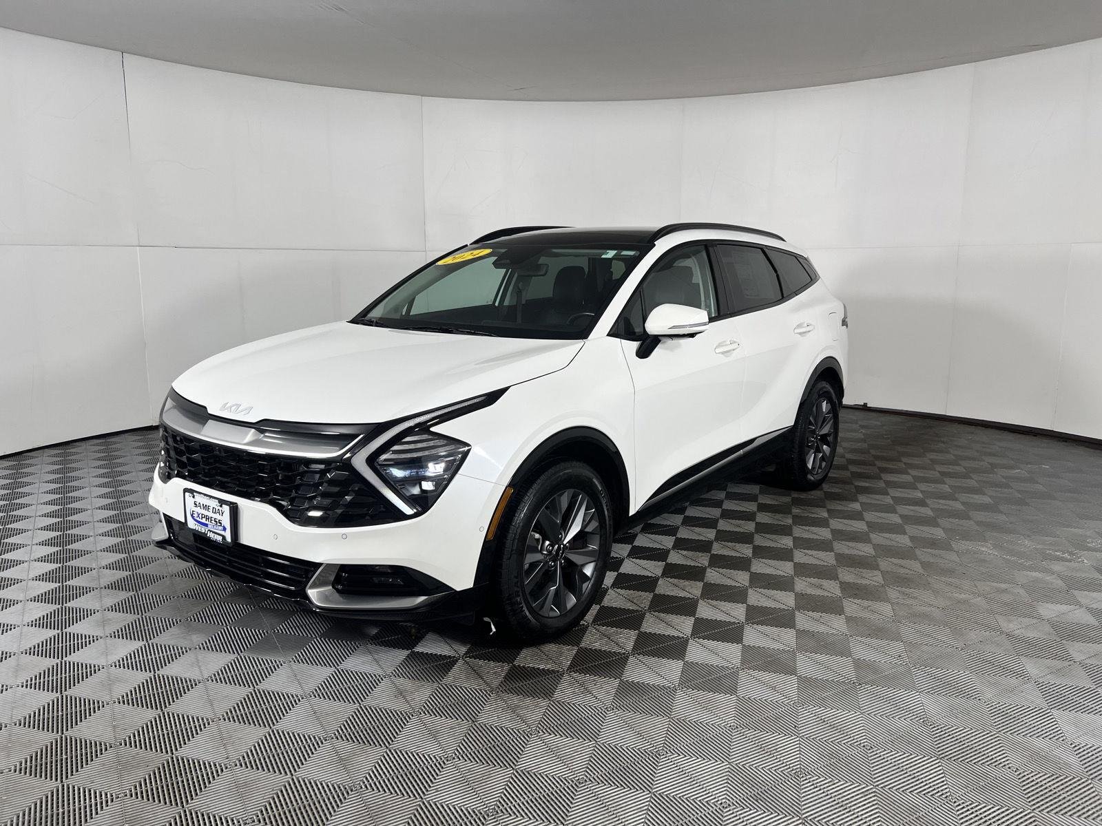 Used 2024 Snow White Pearl Kia SX-Prestige image 4