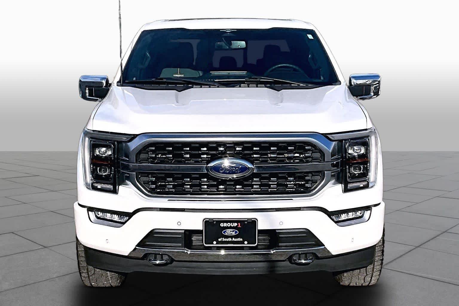 Used 2023 Star White Metallic Tri-Coat Ford Platinum image 5
