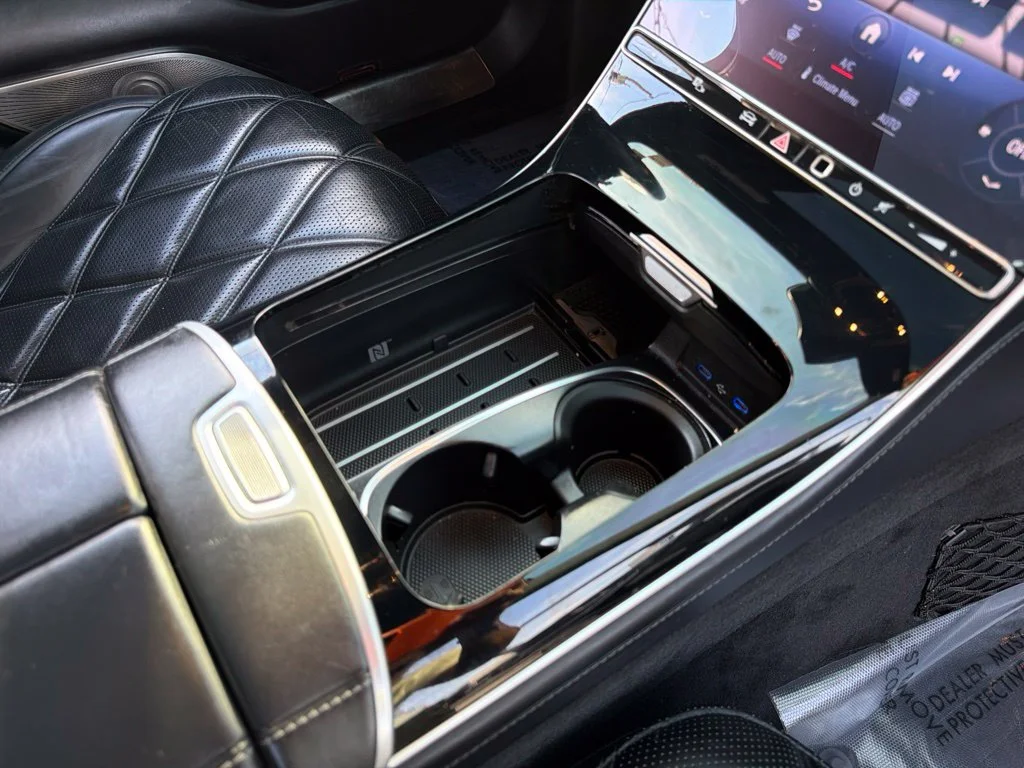 Used 2023 Black Mercedes-Benz Maybach S 580 image 25