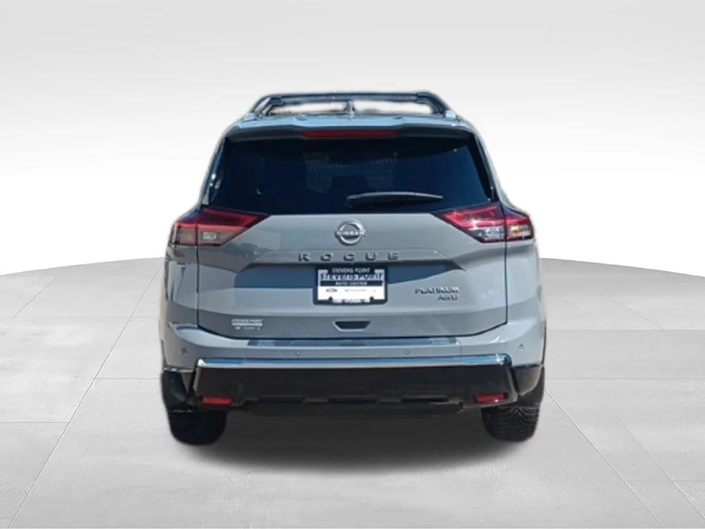 Used 2025 Boulder Gray Pearl Nissan Platinum image 10