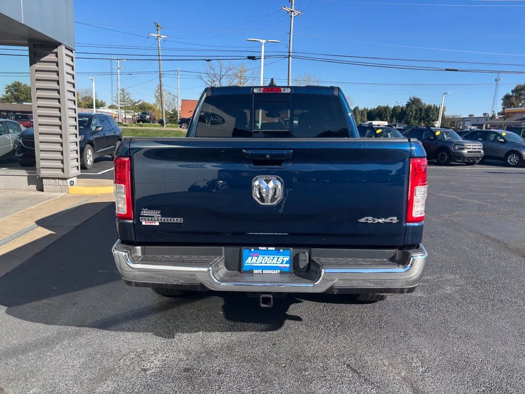 Used 2022 Blue Ram Big Horn/Lone Star image 6
