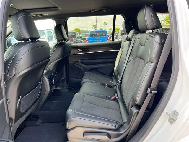 New 2026 Bright White Clearcoat Jeep Altitude image 18