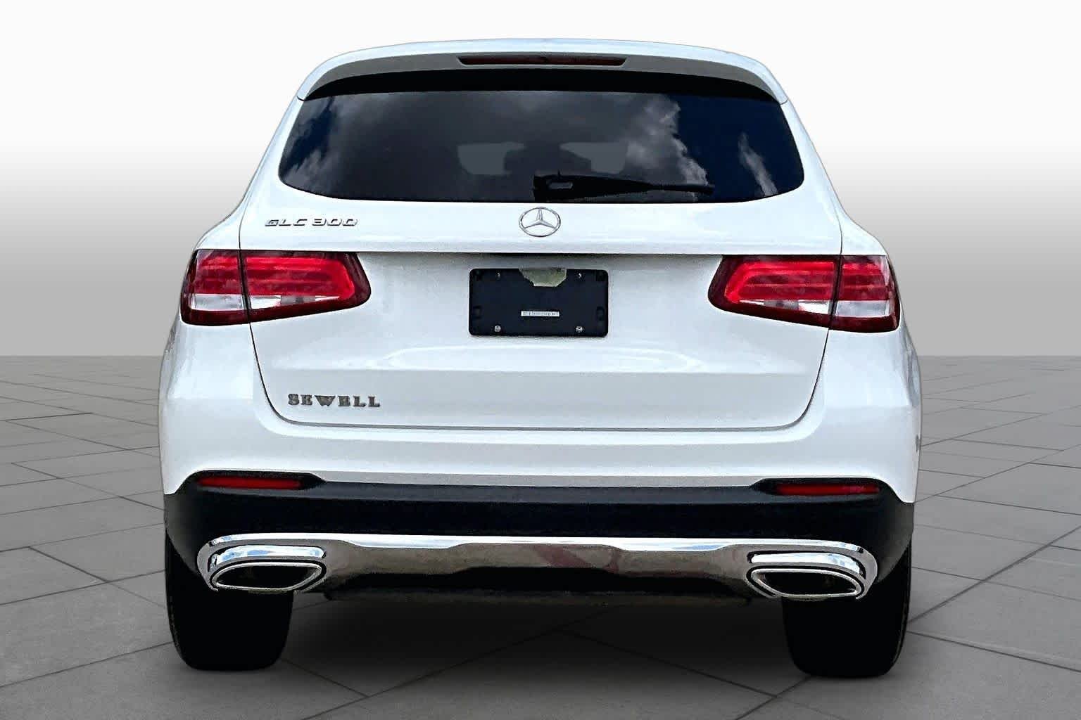 Used 2018 Polar White Mercedes-Benz GLC 300 image 5