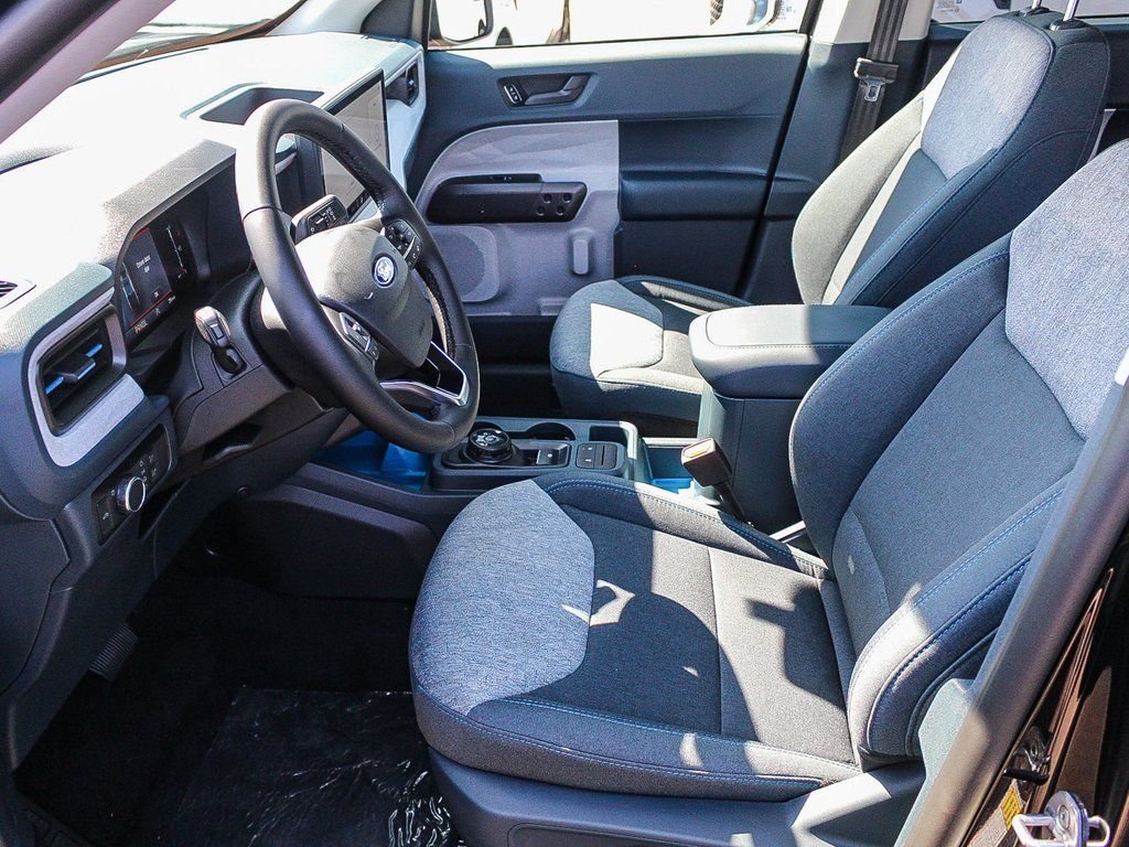 New 2025 Shadow Black Ford XLT image 18