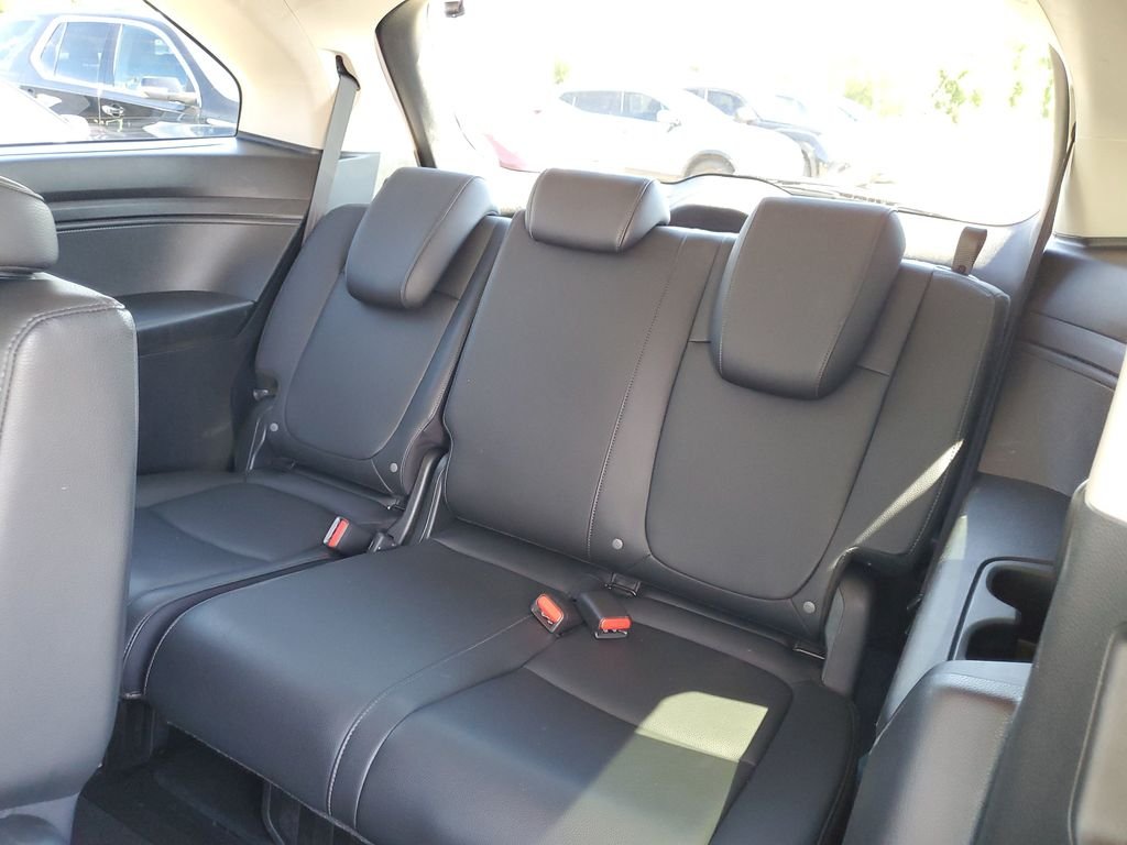 2025 Honda Odyssey EX-L - Photo 14