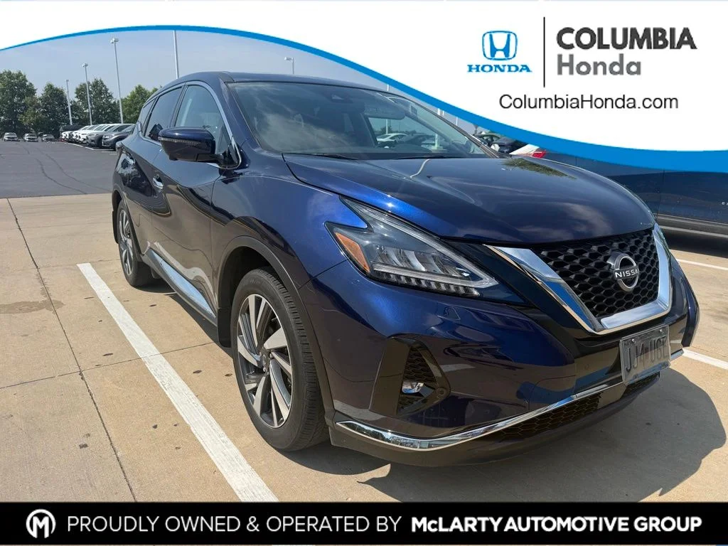 Used 2023 Blue Nissan SL image 1