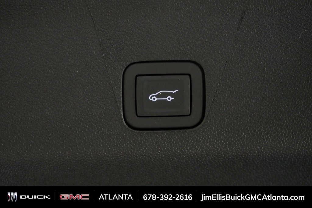 2026 GMC Yukon AT4 - Photo 34