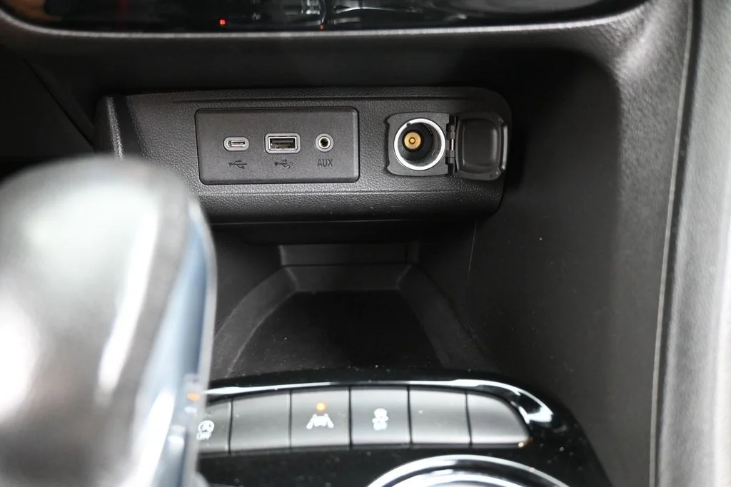 Used 2023 Ebony Twilight Metallic Buick Preferred image 25