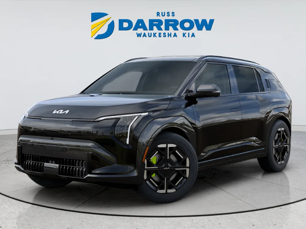 New 2027 Black Kia GT image 2