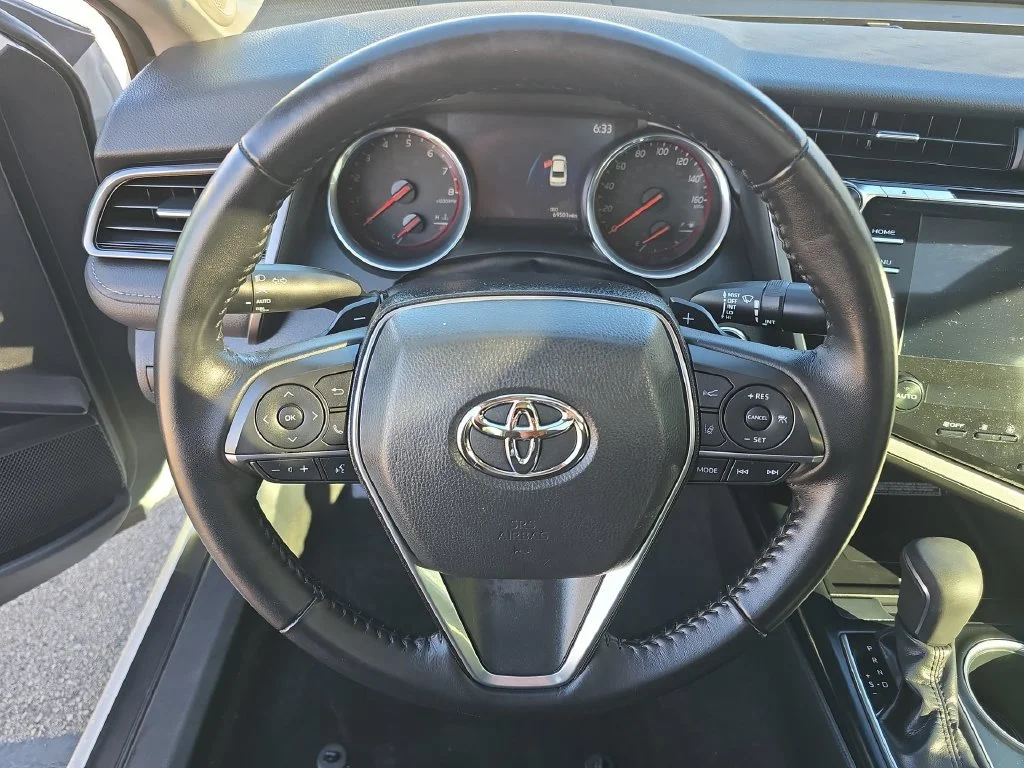 Used 2019 Beige Toyota XSE image 25