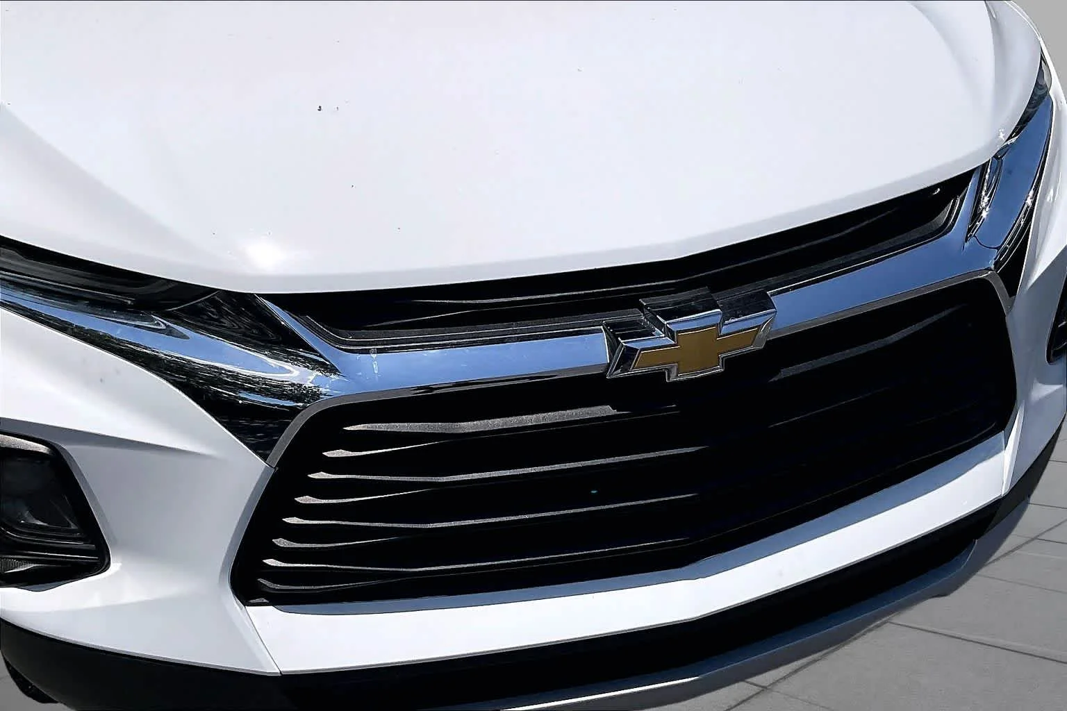Used 2021 Summit White Chevrolet LT image 30