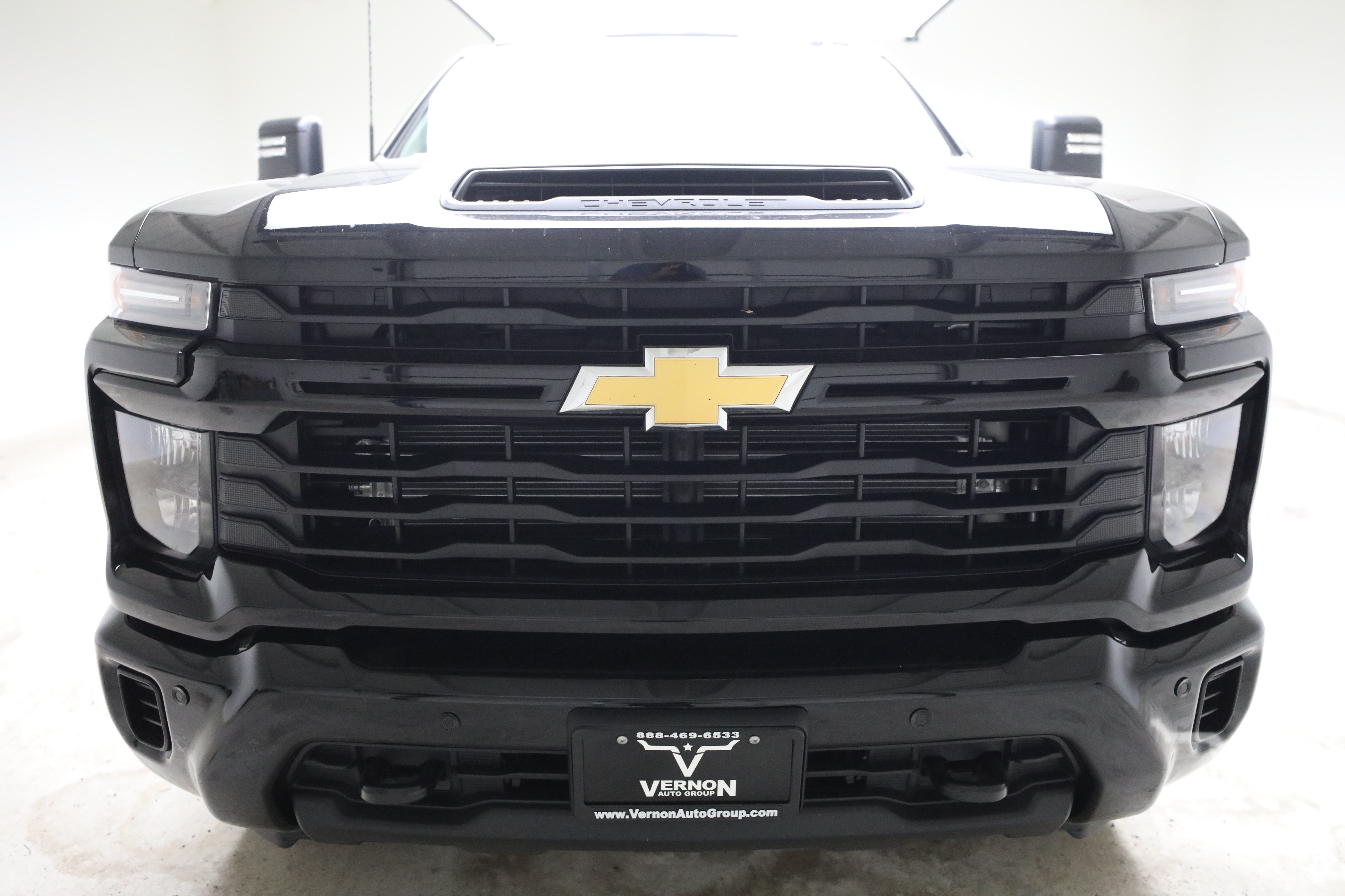New 2026 Black Chevrolet N image 8