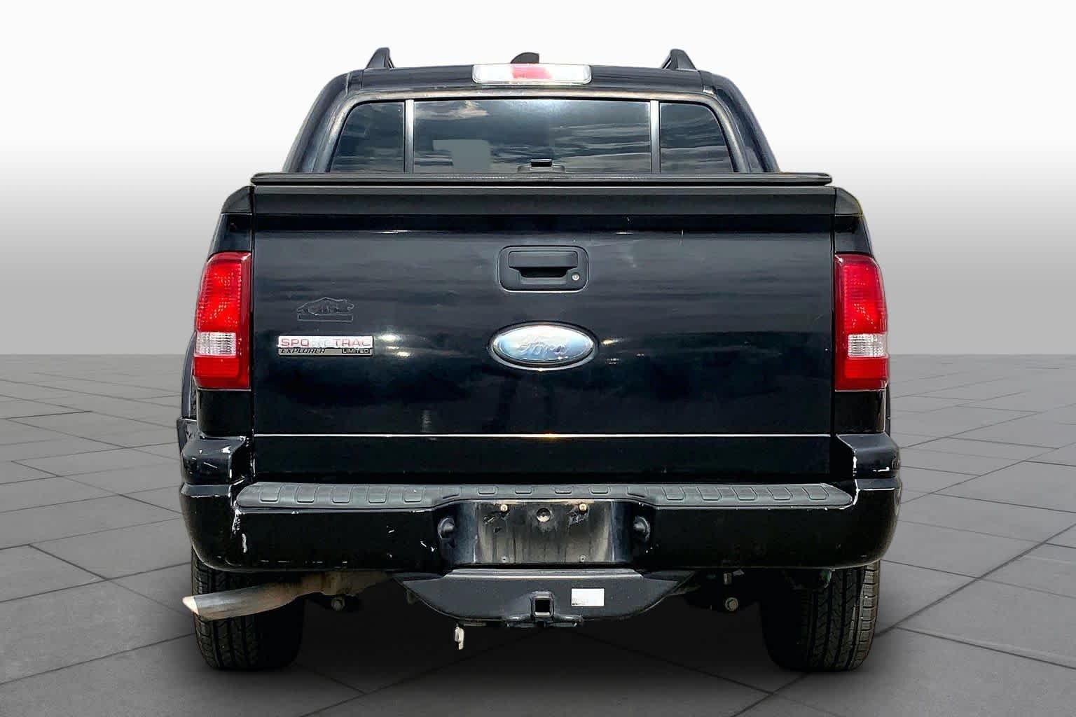 Pre-Owned 2008 Ford Explorer Sport Trac Limited