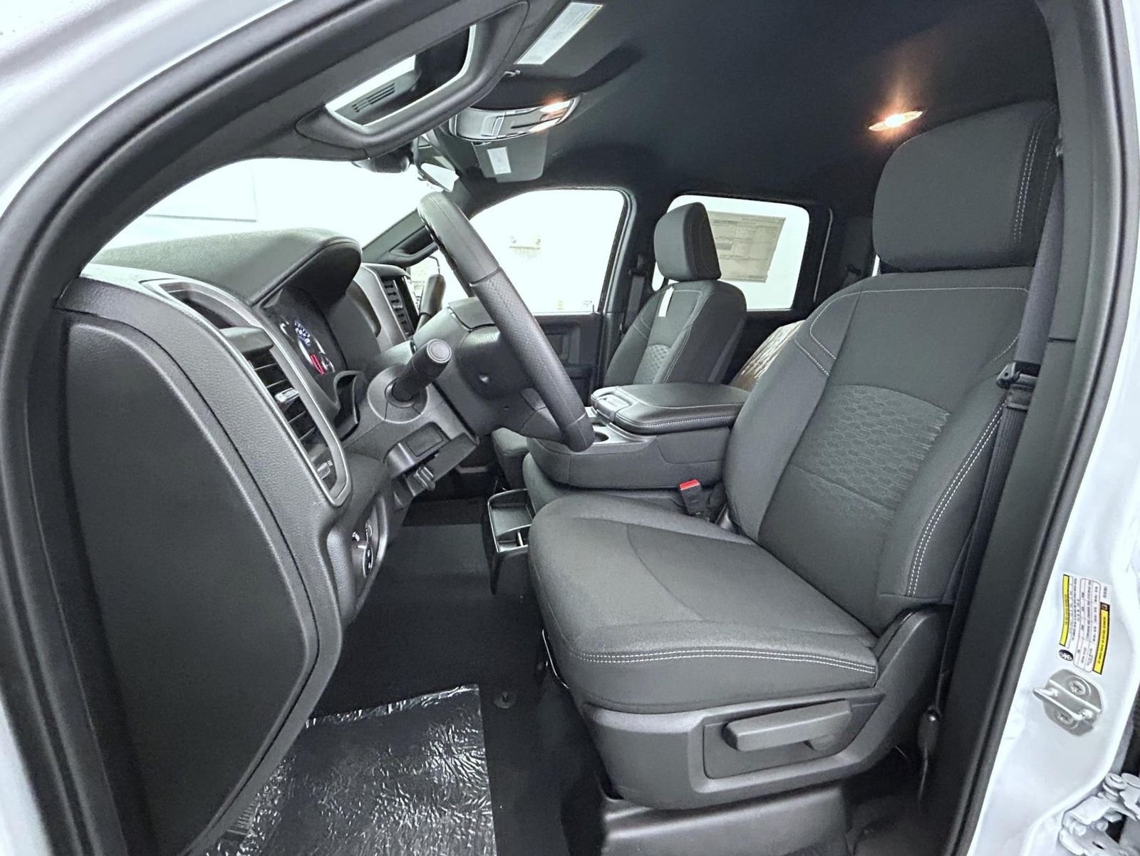 2026 RAM 2500 Tradesman/Warlock - Photo 10